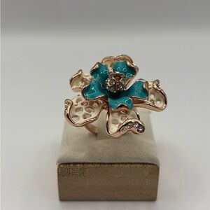 * NEW* Elegant Gold and Blue Floral Enamel Ring